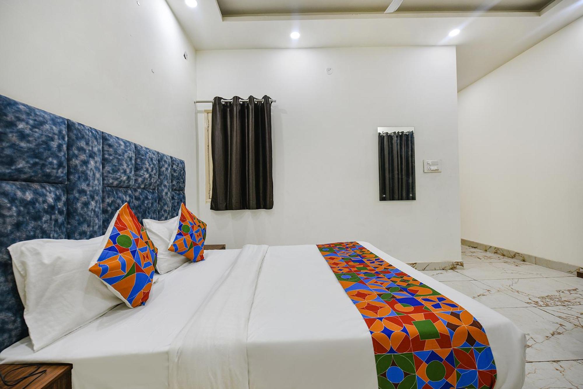 Fabexpress Divya Villa New Delhi Exterior photo