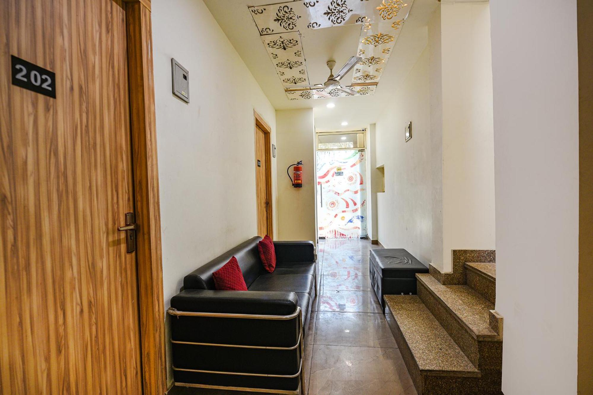 Fabexpress Divya Villa New Delhi Exterior photo
